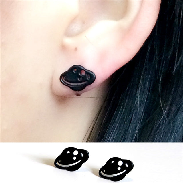 Little Black Planet Earrings (1 pair)