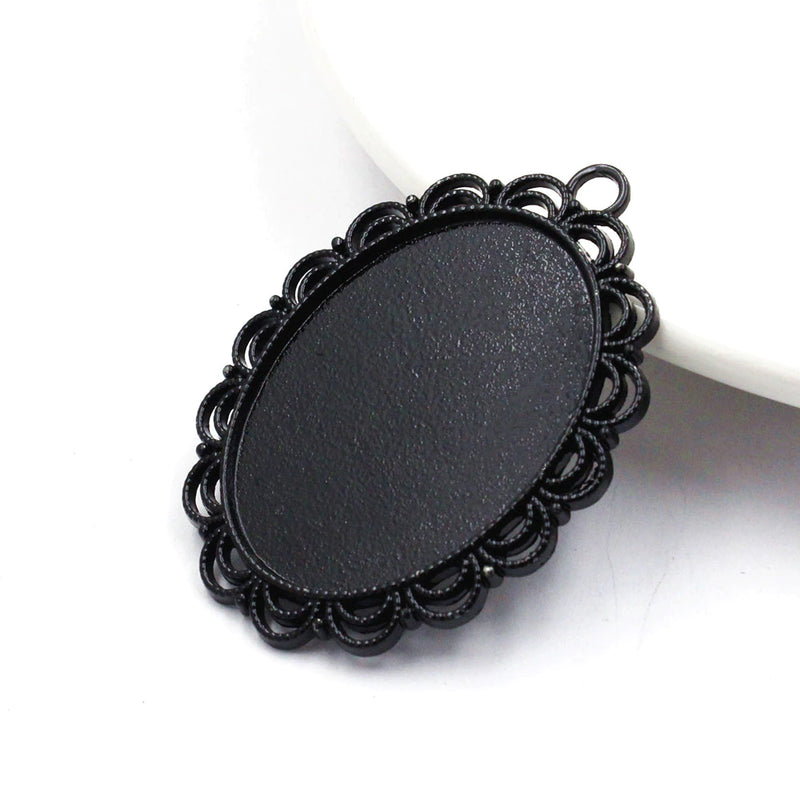 39mm x 29mm Black Oval Pendant Bezel