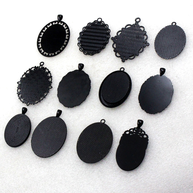 39mm x 29mm Black Oval Pendant Bezel