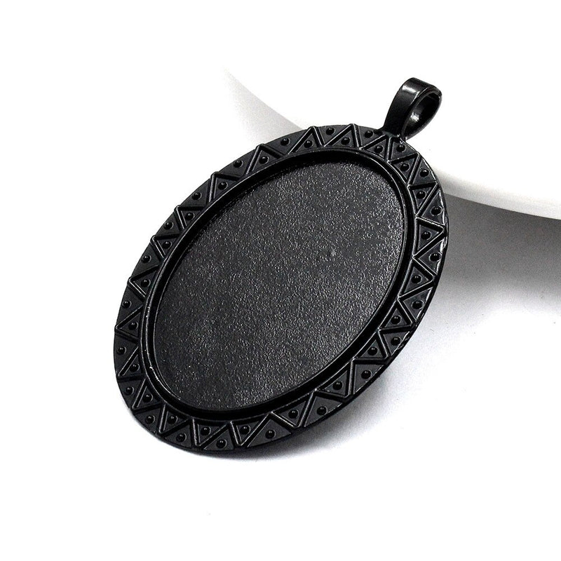 39mm x 29mm Black Oval Pendant Bezel