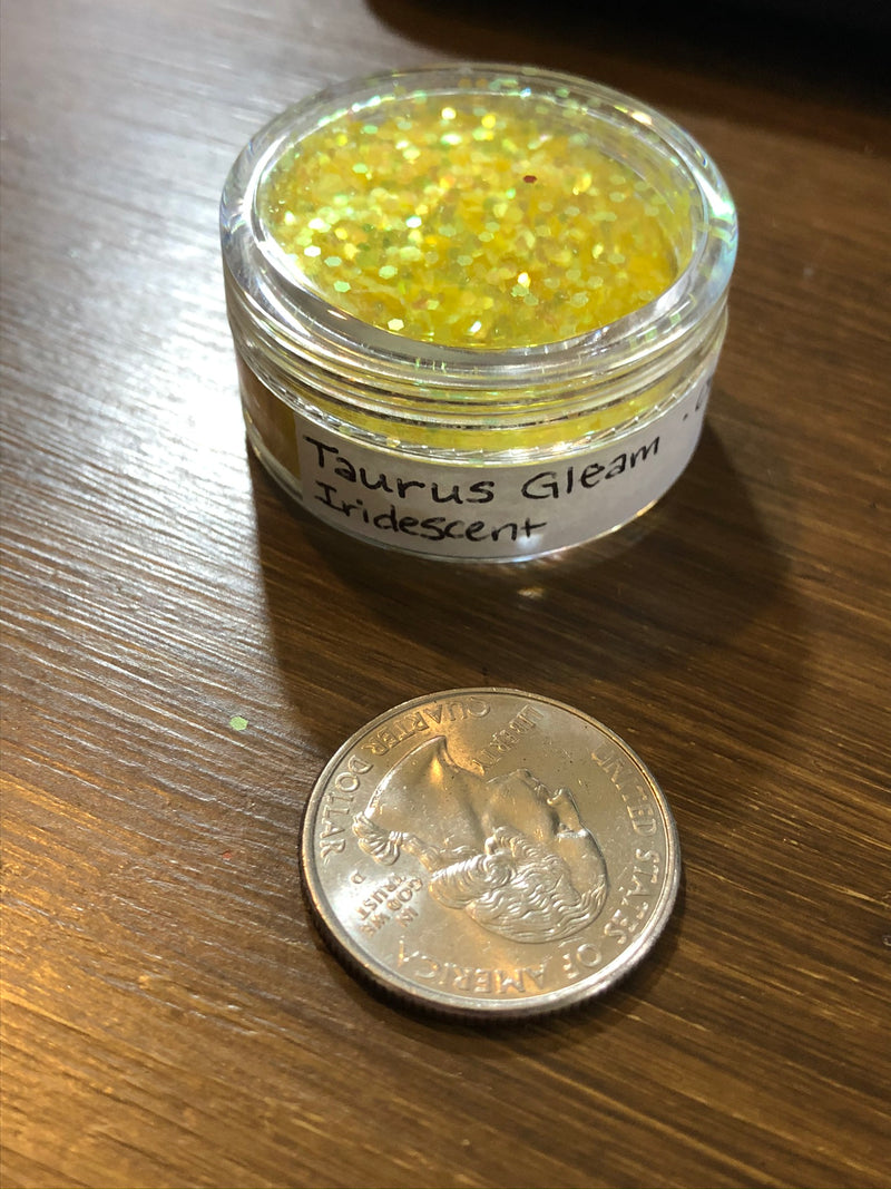Taurus Gleam Iridescent Chunky Glitter 4g jar