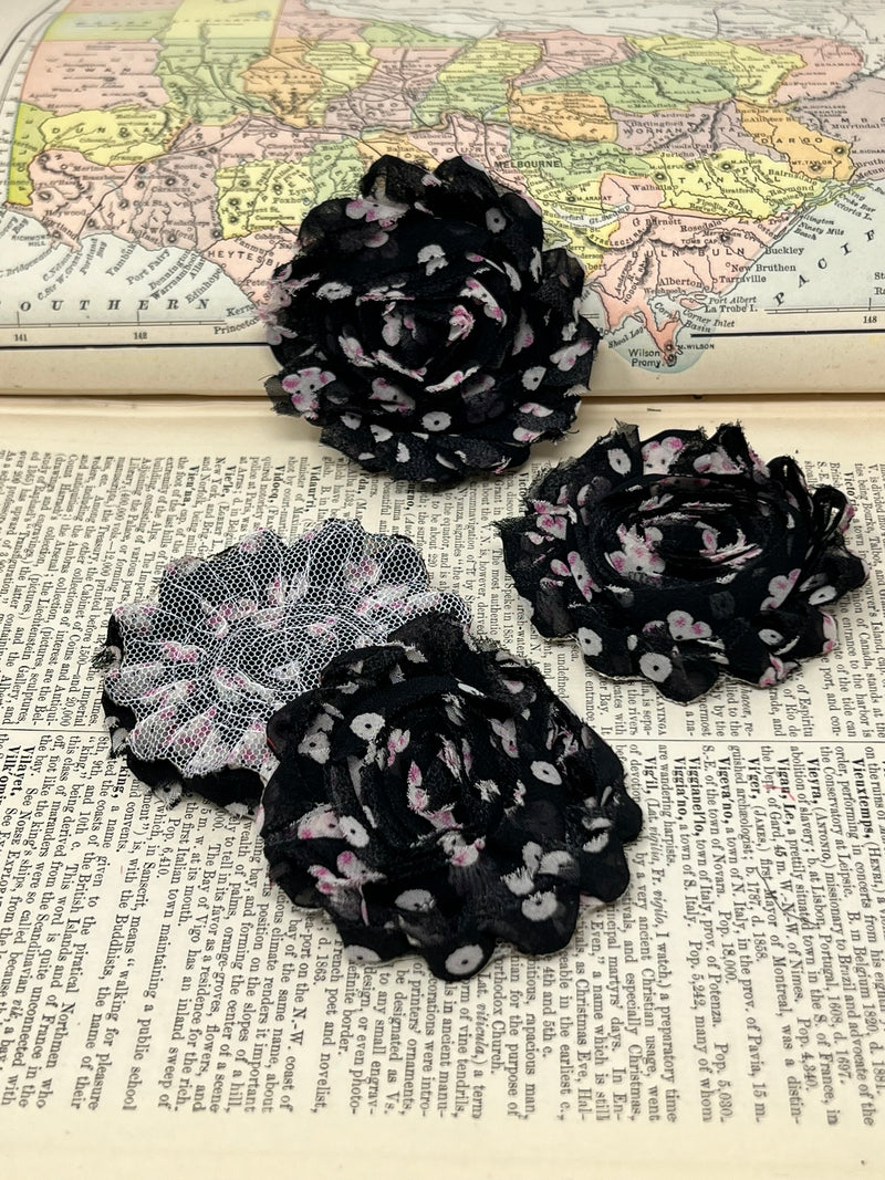 2.5" Black Mini Floral Print Shabby Flower
