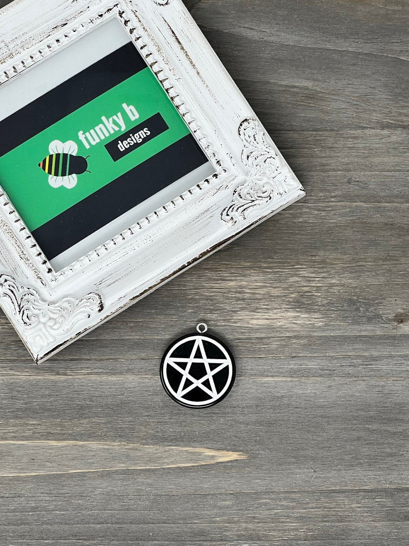 Solid Color Pentacle Resin Charm