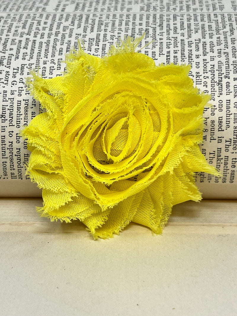 2.5" Yellow Shabby Flower