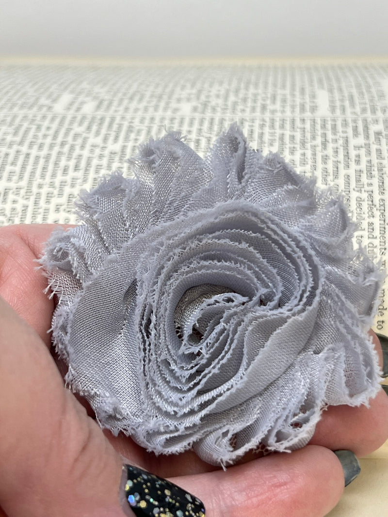 2.5" Gray Shabby Flower